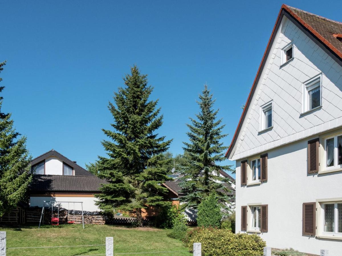 Cozy Apartment In Schwenningen With Garden วิลลิงเงน-ชเวนนิงเงน ภายนอก รูปภาพ
