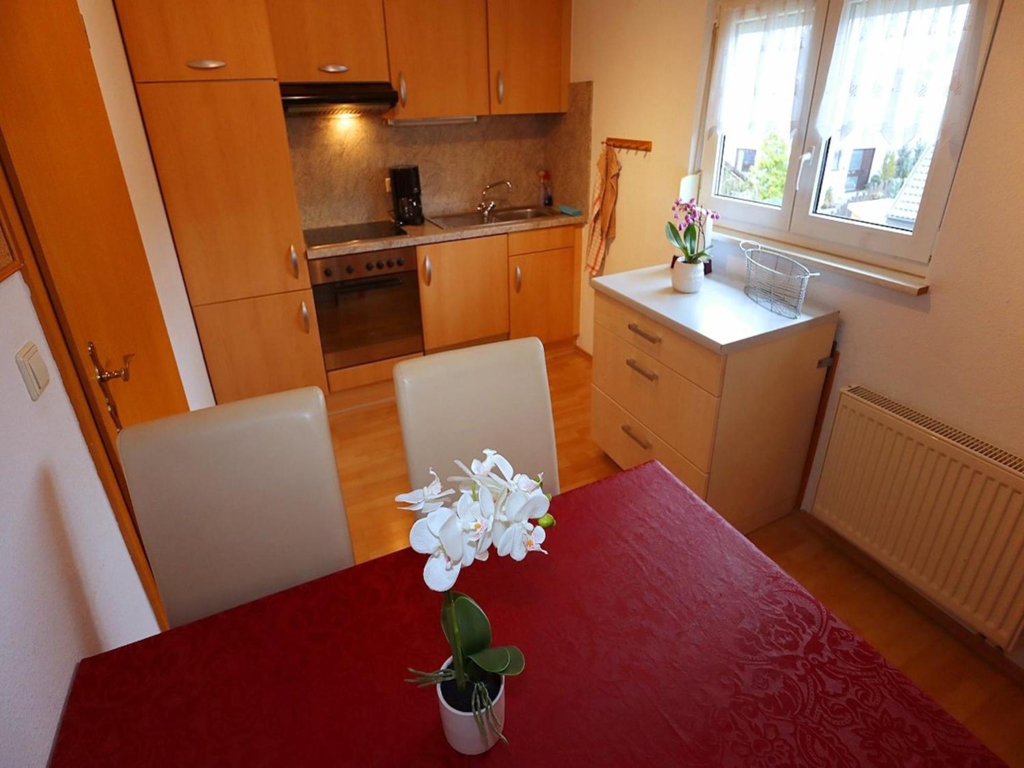 Cozy Apartment In Schwenningen With Garden วิลลิงเงน-ชเวนนิงเงน ภายนอก รูปภาพ